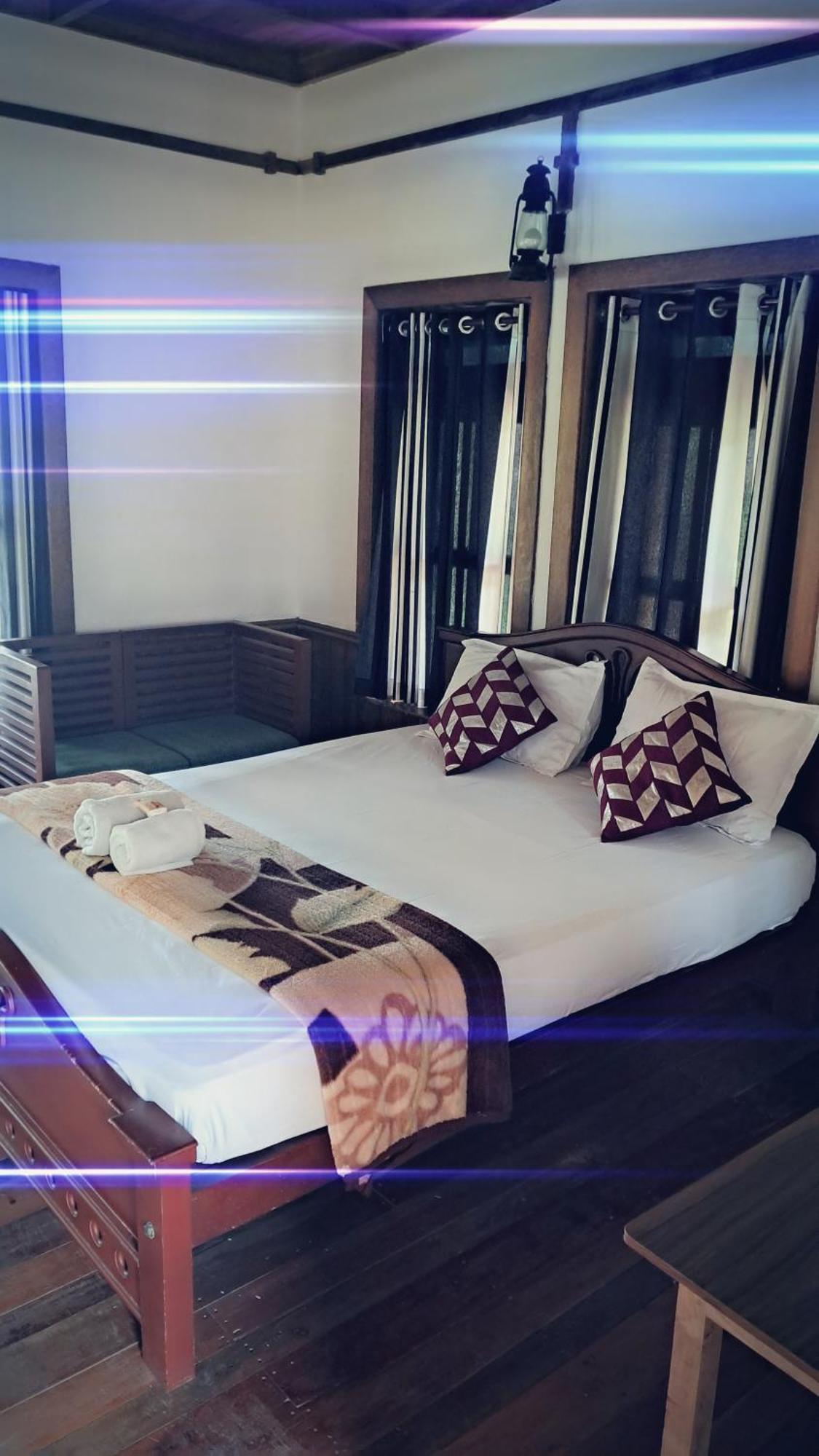 Riverlap Homestay Nīleshwar 外观 照片